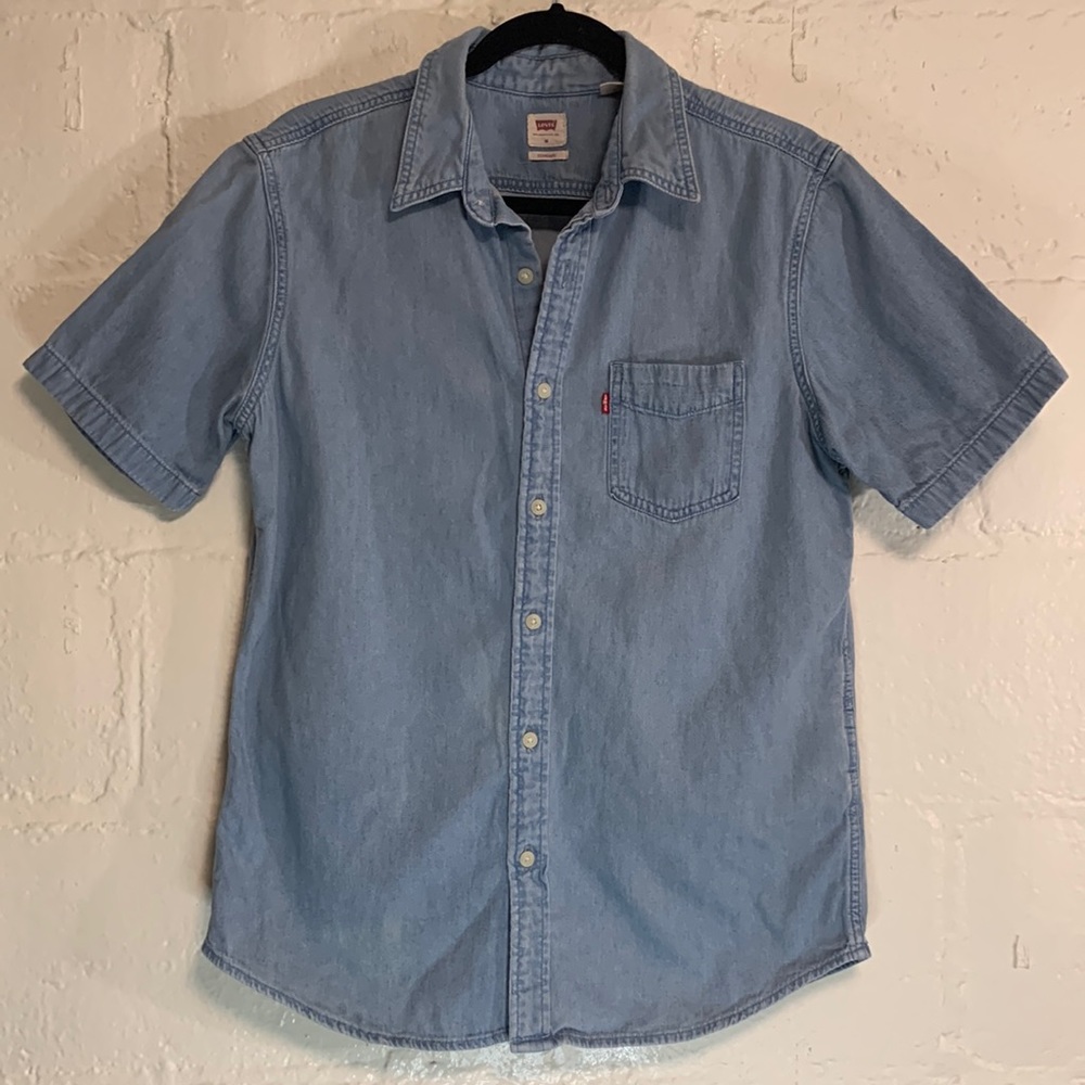 Levi’s Men’s Denim Classic Short Sleeve Button Down Shirt Sz M